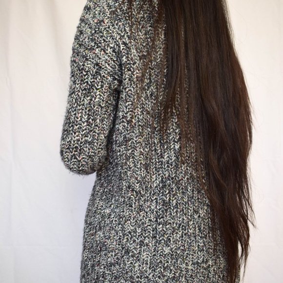 Chunky Knit Sweater - Picture 6 of 6